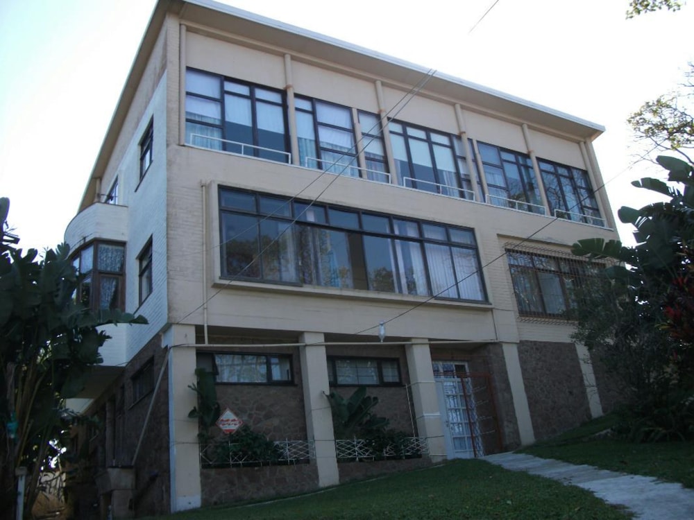 Double-storey house for sale in Ramsgate - 1PD1295353