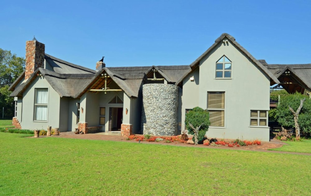 Lifestyle property for sale in Hartbeespoort - 1HR1269331