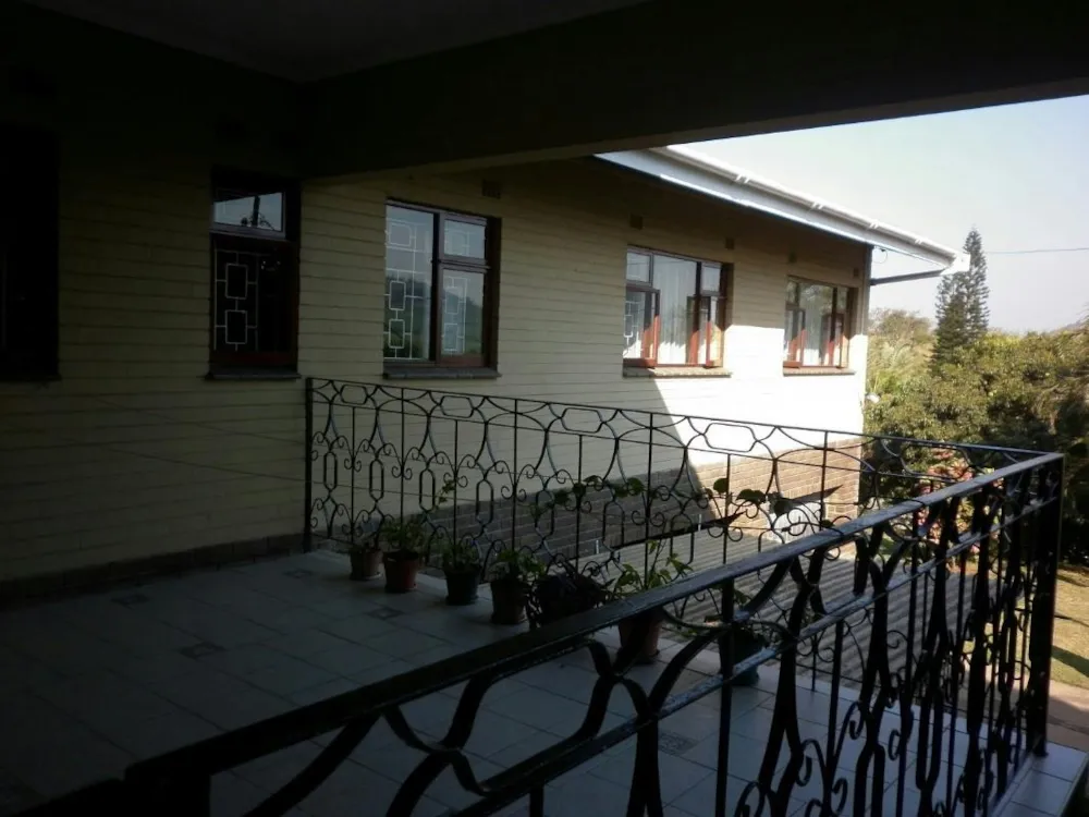House for sale in Umzinto - 1si1273078 House for sale in Umzinto - 1si1273078
