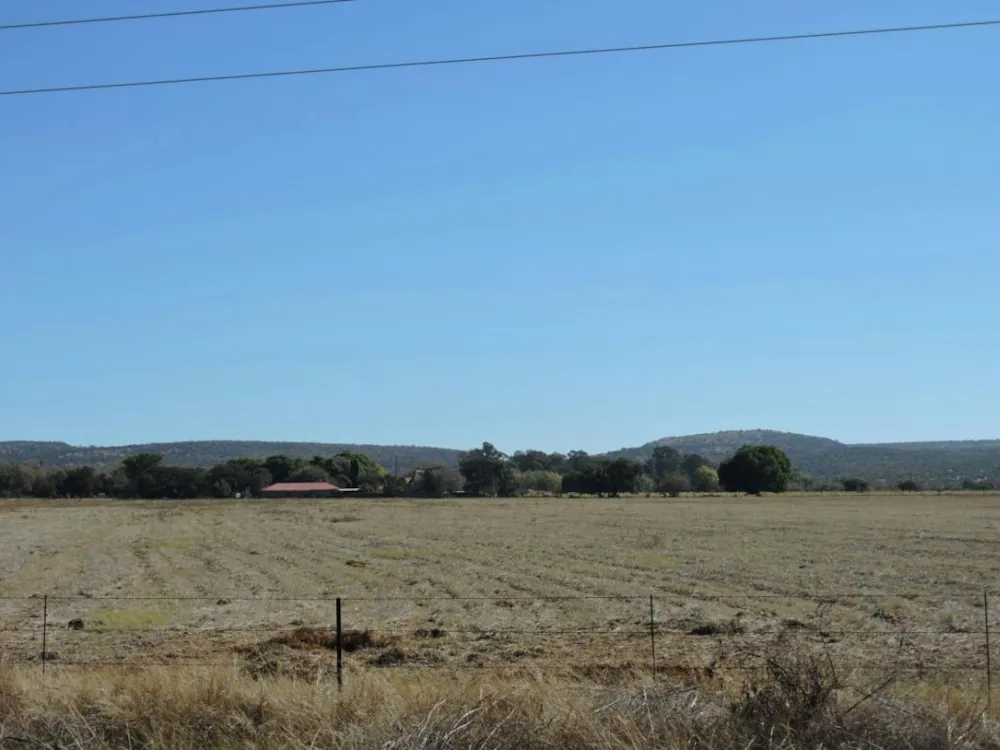 Mixed use farm for sale in Koster - 1RU1273495 Mixed use farm for sale in Koster - 1RU1273495