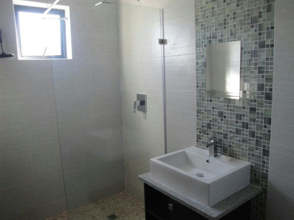 Apartment to rent in Village, Botswana - 3BO1710546