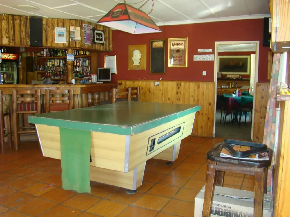 Commercial business for sale in Bulwer, KwaZulu-Natal - 1UB1275224