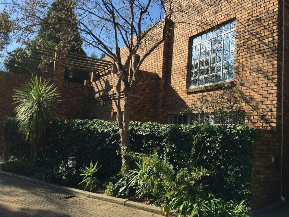 House for sale in Brooklyn, Pretoria East - PT1275994 House for sale in Brooklyn, Pretoria East - PT1275994