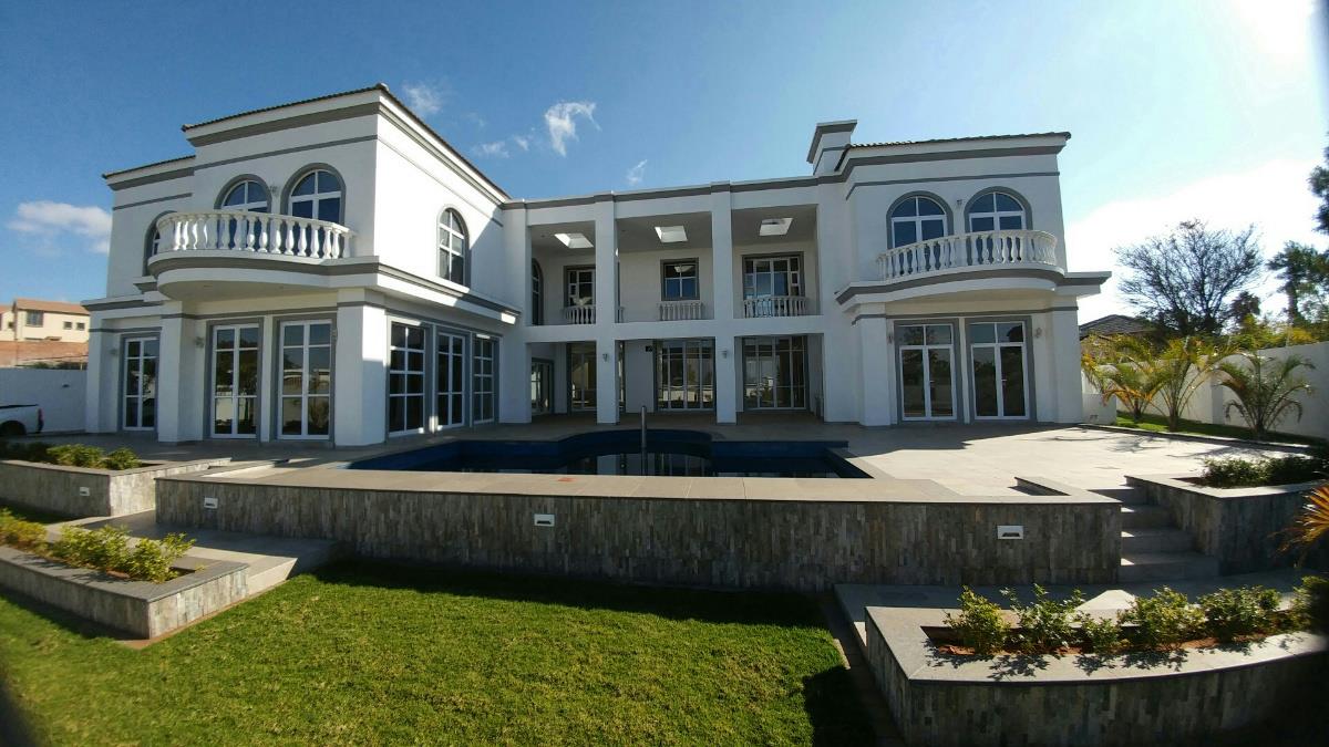 House for sale in Waterkloof Heights - PT1492445