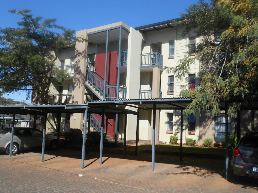 Security complex home for sale in Rustenburg - 1RU1278057