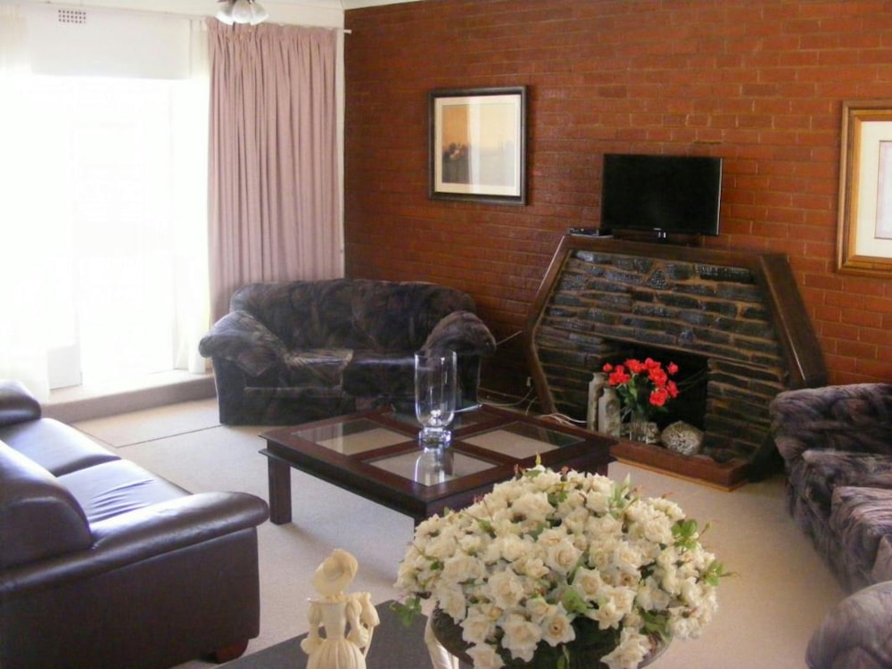 House for sale in Barkly West - 1KJ1618782 House for sale in Barkly West - 1KJ1618782