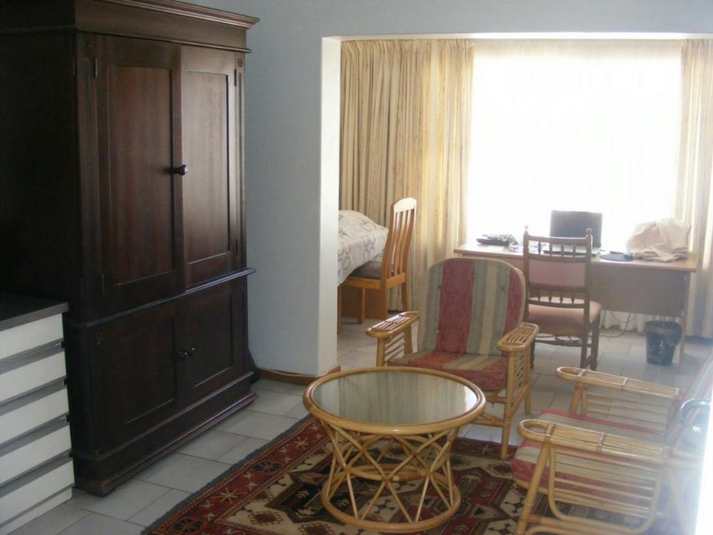 House for sale in Barkly West - 1KJ1618782 House for sale in Barkly West - 1KJ1618782