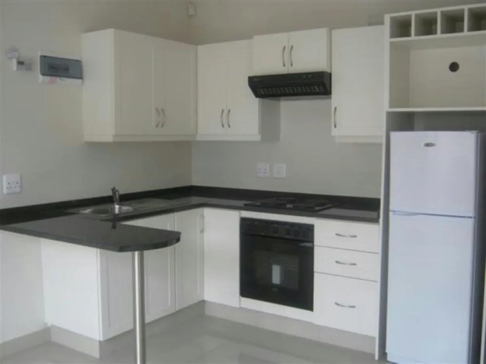 Apartment let in Grahamstown Central (Makhanda Central)  - 1GC1749146