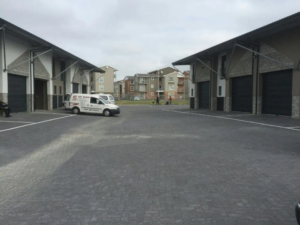 Commercial office to rent in Overbaakens - 1PLZ1235972