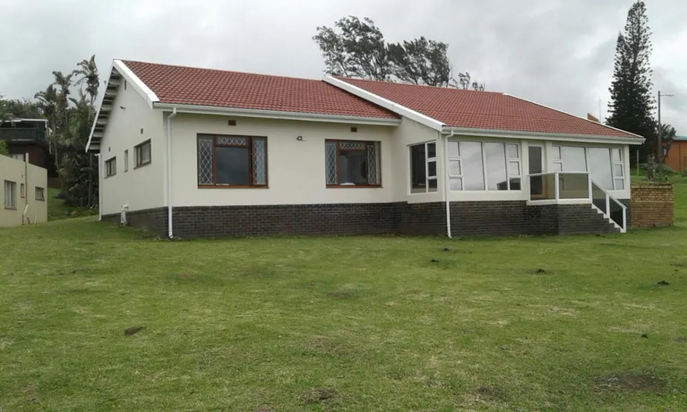 Single-storey house for sale in Port Edward - 1PD1290385 Single-storey house for sale in Port Edward - 1PD1290385
