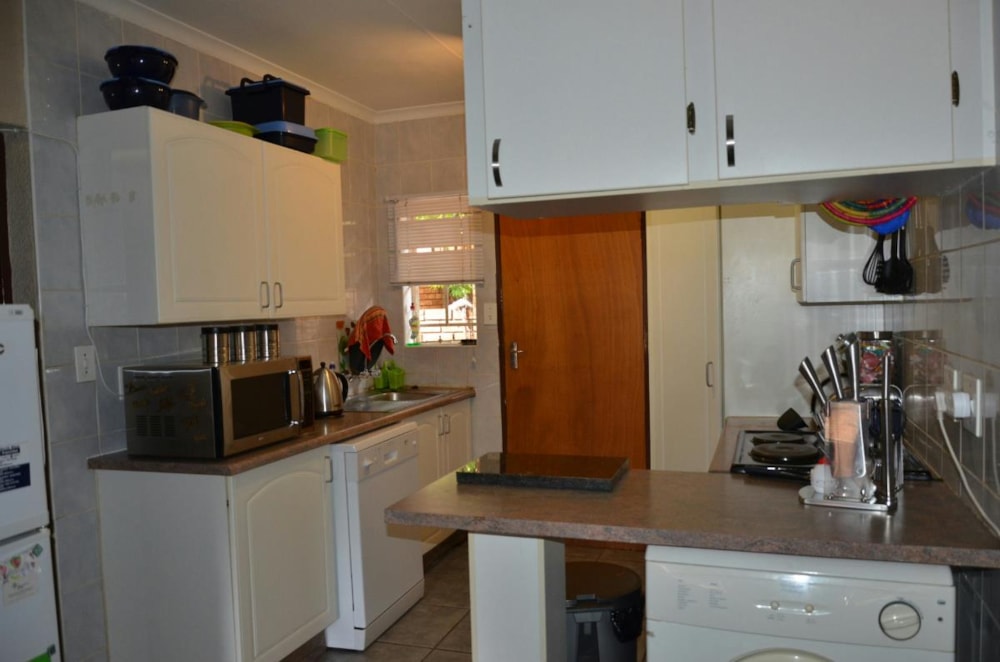 Security complex home for sale in Safari Gardens - 1RU1290573 Security complex home for sale in Safari Gardens - 1RU1290573