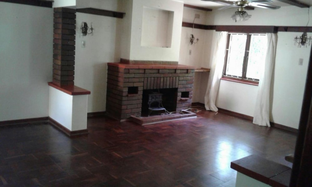 Multi-storey house for sale in Glenmore Beach - 1PD1295759 Multi-storey house for sale in Glenmore Beach - 1PD1295759