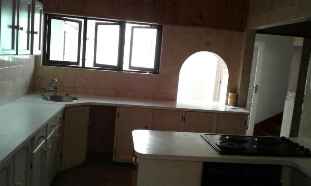 Multi-storey house for sale in Glenmore Beach - 1PD1295759 Multi-storey house for sale in Glenmore Beach - 1PD1295759