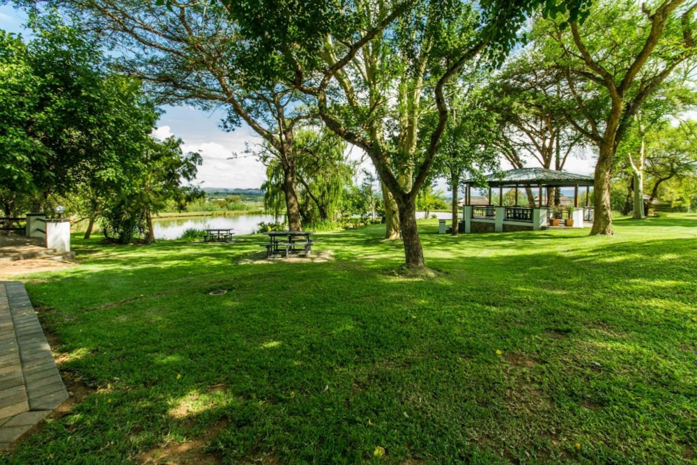 Function venue for sale in Brits - 1HR1255388