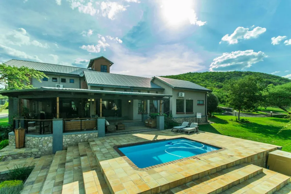 Function venue for sale in Brits - 1HR1255388