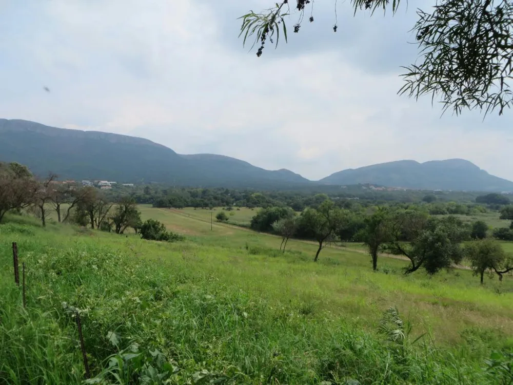 Mixed use farm for sale in Hartbeespoort - 1HR1306440