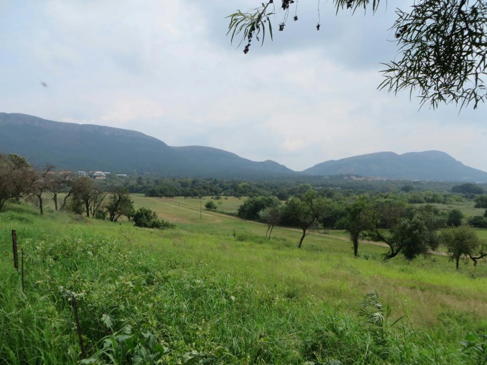 Mixed use farm for sale in Hartbeespoort - 1HR1306440
