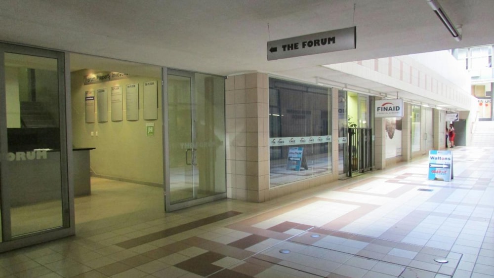 Commercial business for sale in Windhoek, Namibia - 3NM1309672