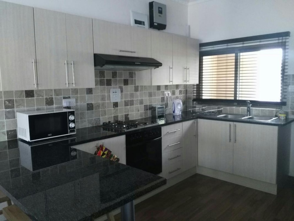 Security complex home to rent in Ibex Hill, Zambia - 3ZA1310921 Security complex home to rent in Ibex Hill, Zambia - 3ZA1310921