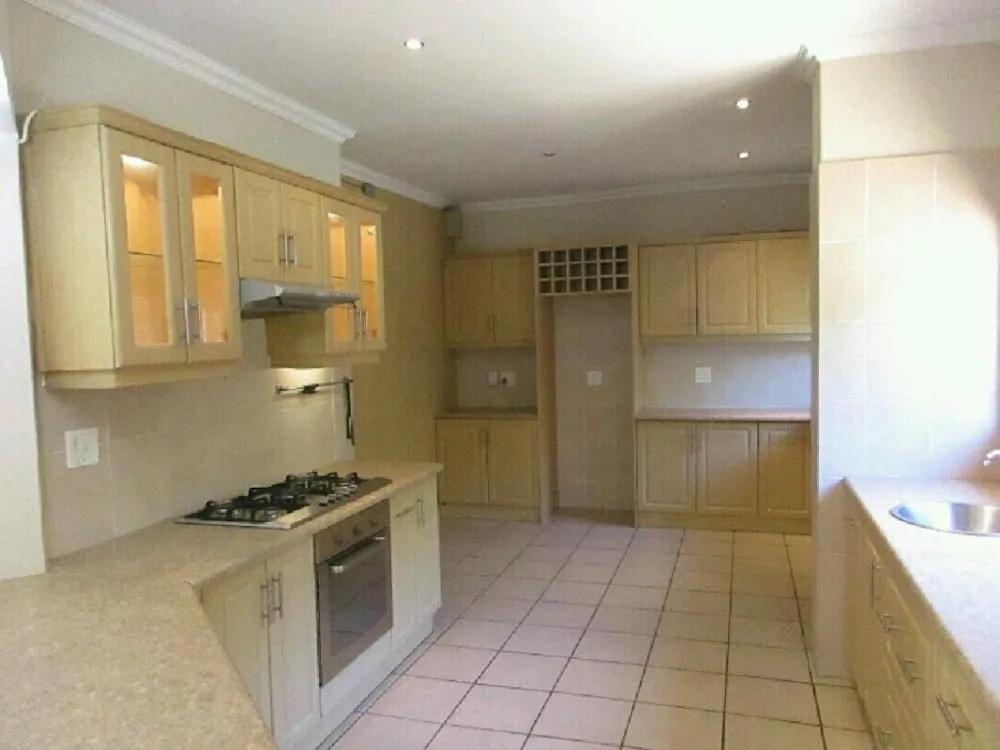 House let in Wellington - TKL1311069