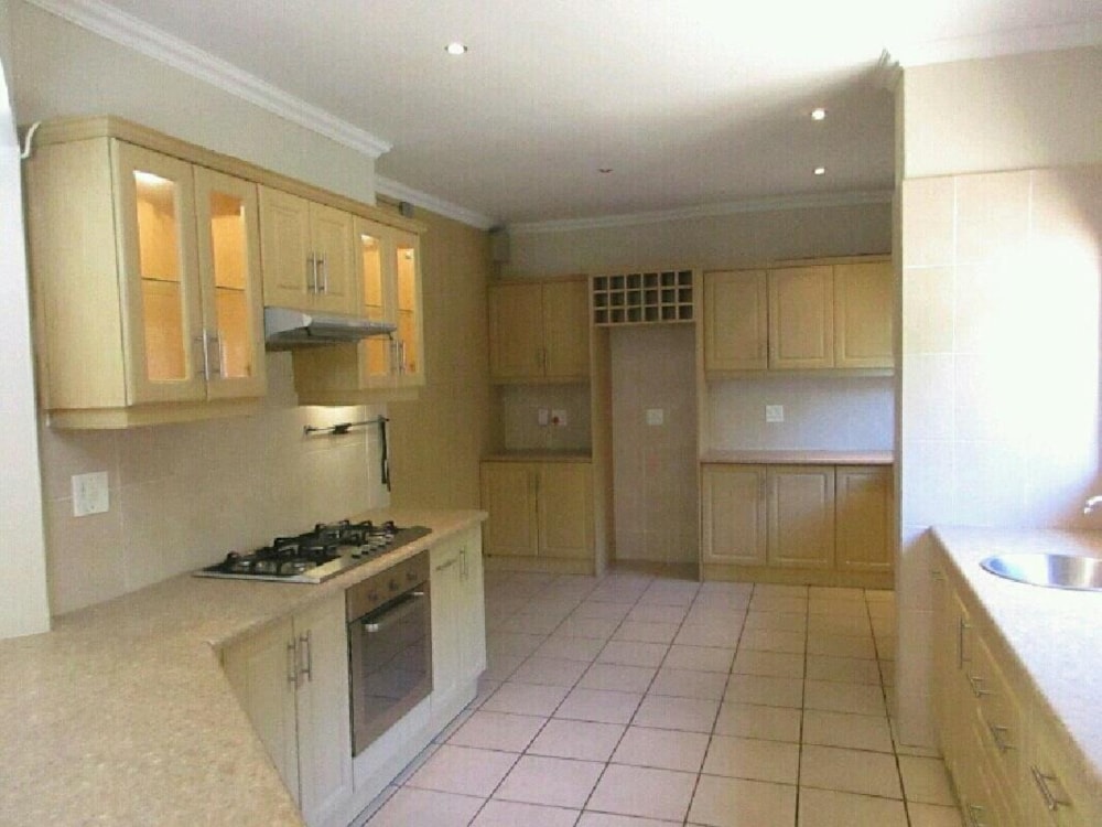 House let in Wellington - TKL1311069