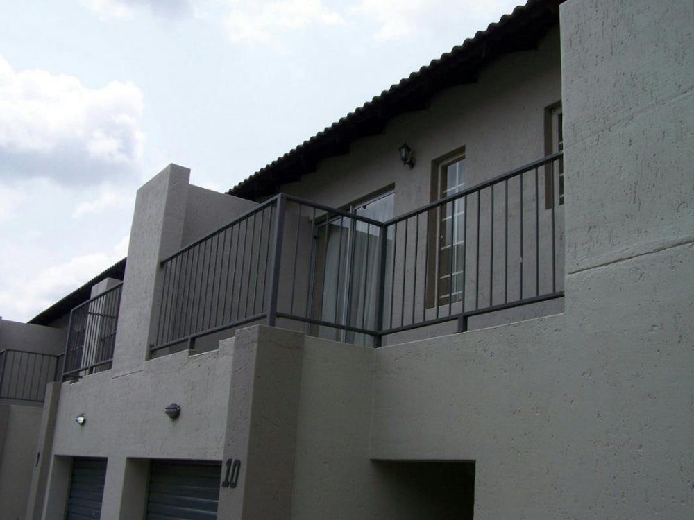 Security complex home to rent in Middelburg South (Mpumalanga South)  - 1MD1726589