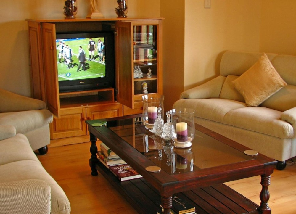 Security complex home let in Montrose - 1PM1679024 Security complex home let in Montrose - 1PM1679024