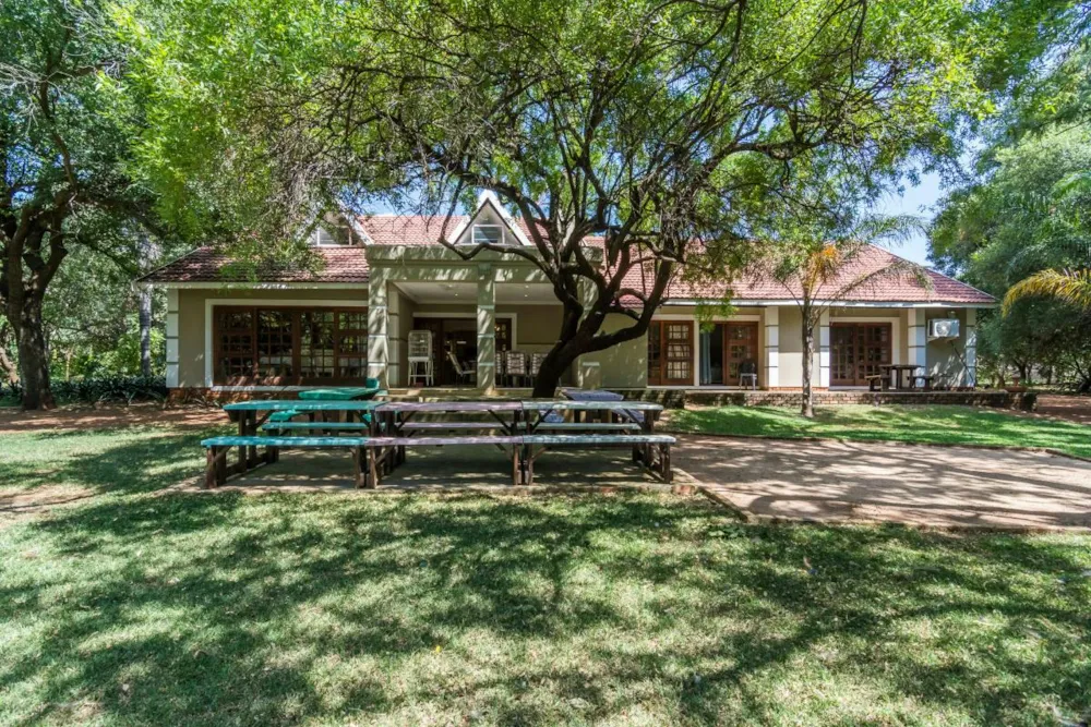 Country resort for sale in Zandfontein, Hartbeespoort - 1HR1313596