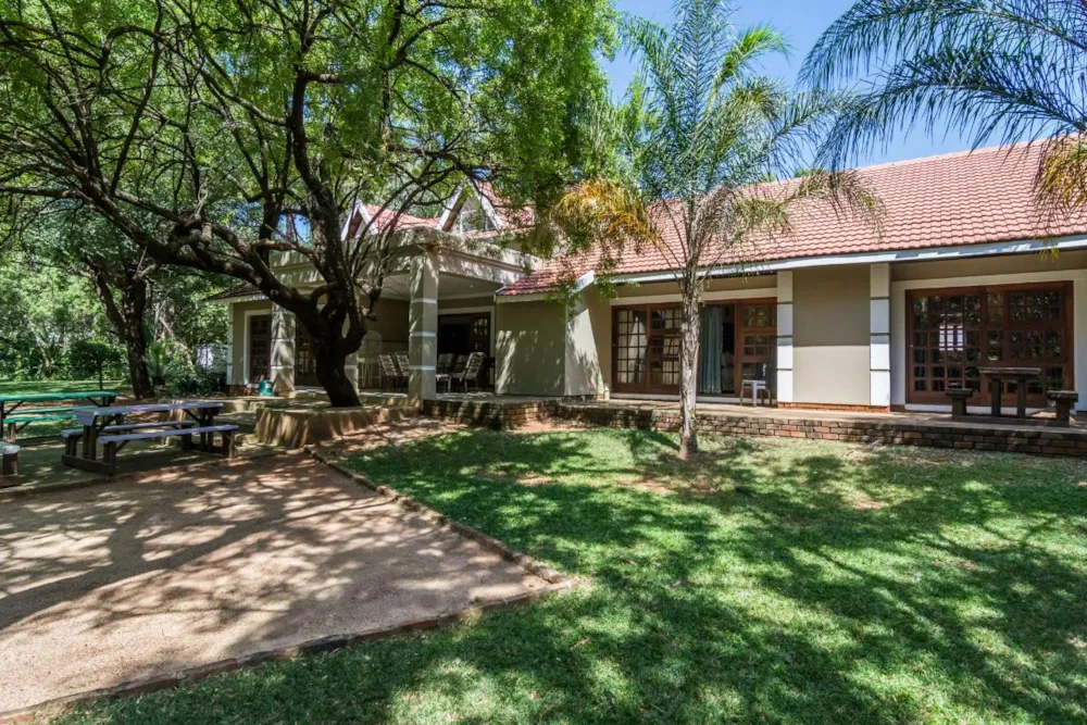 Country resort for sale in Zandfontein, Hartbeespoort - 1HR1313596