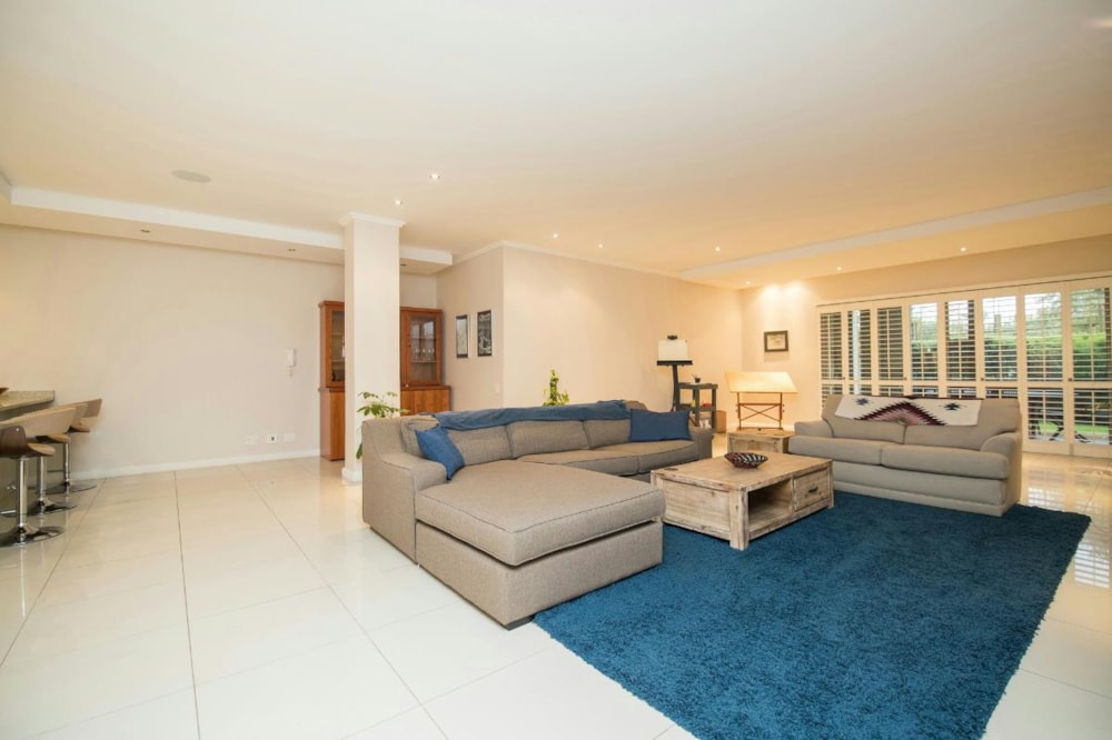 Garden apartment for sale in Brooklyn, Pretoria East - PT1548278 Garden apartment for sale in Brooklyn, Pretoria East - PT1548278