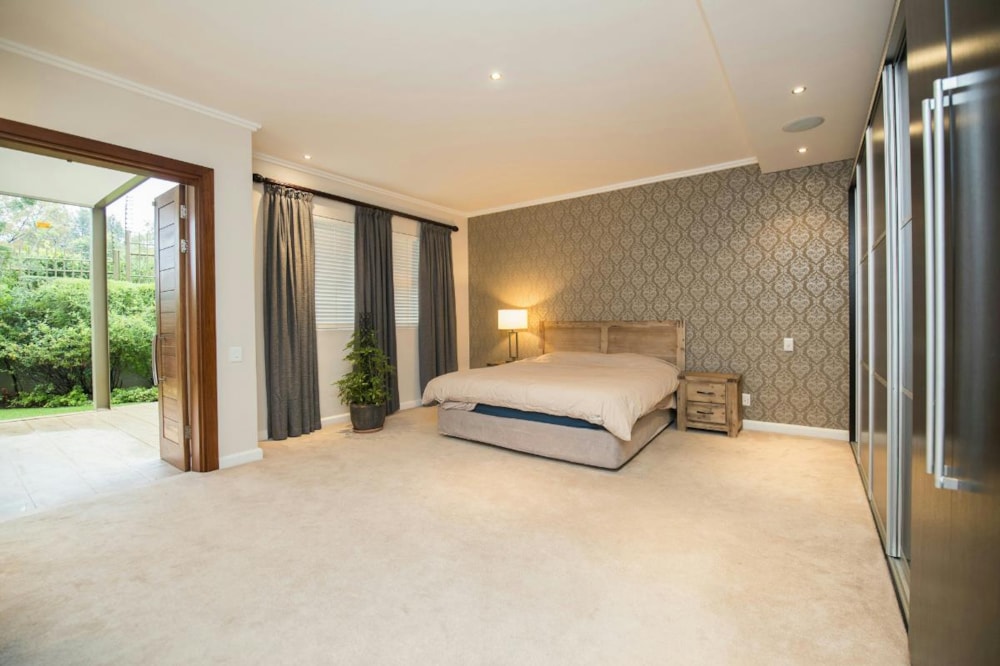 Garden apartment for sale in Brooklyn, Pretoria East - PT1548278 Garden apartment for sale in Brooklyn, Pretoria East - PT1548278