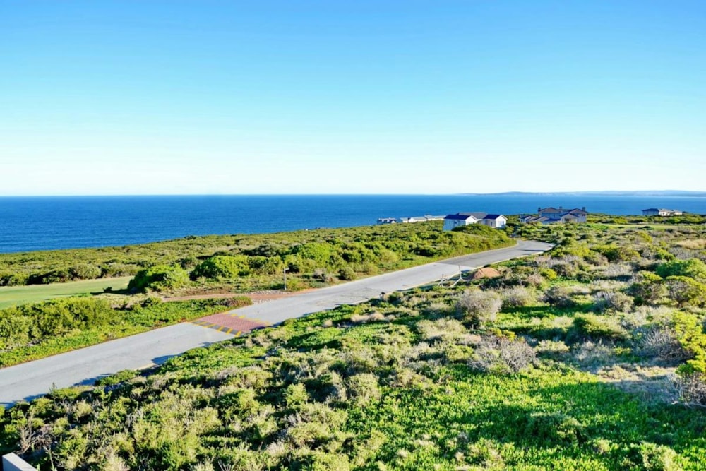 Residential vacant land for sale in Pinnacle Point Golf Estate - 1MB1274584 Residential vacant land for sale in Pinnacle Point Golf Estate - 1MB1274584