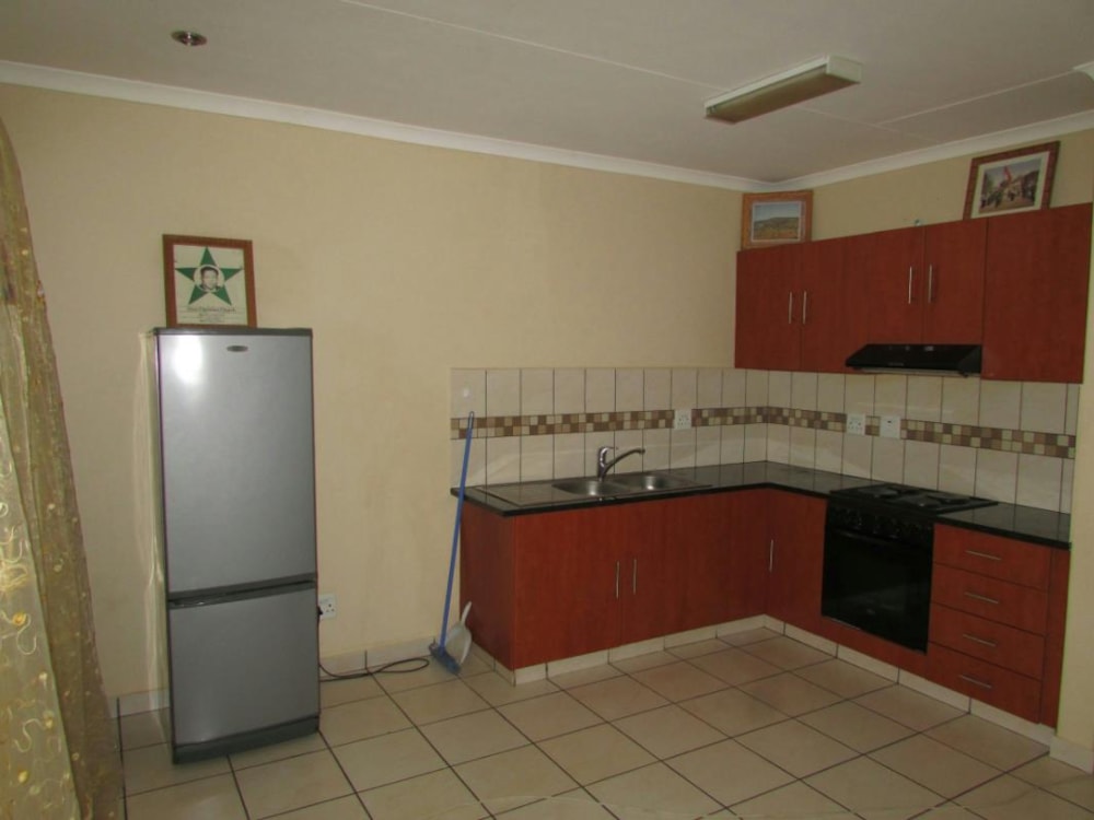 Bachelor apartment for sale in Arbor Park, Tzaneen - 1TA1618615 Bachelor apartment for sale in Arbor Park, Tzaneen - 1TA1618615