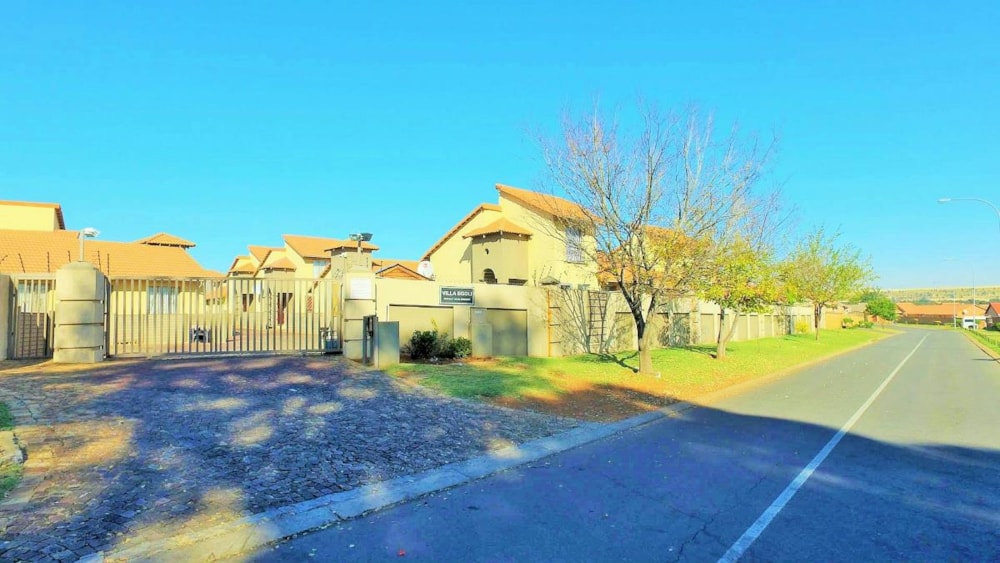 Townhouse for sale in Ormonde - 1GV1733629