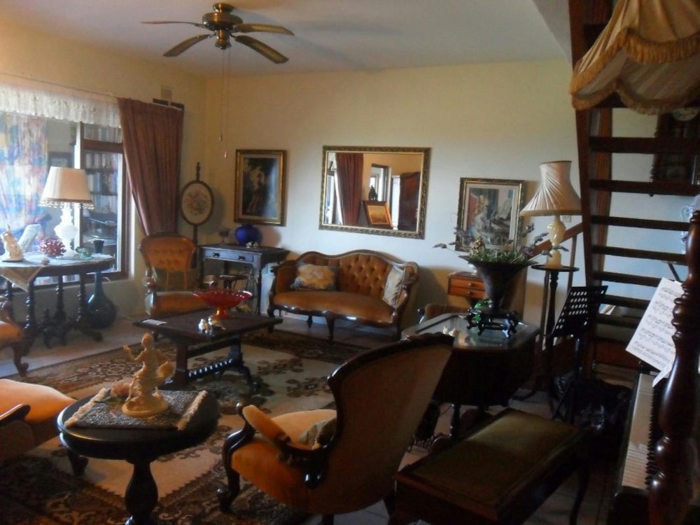 Townhouse for sale in Port Edward - 1PD1322190 Townhouse for sale in Port Edward - 1PD1322190