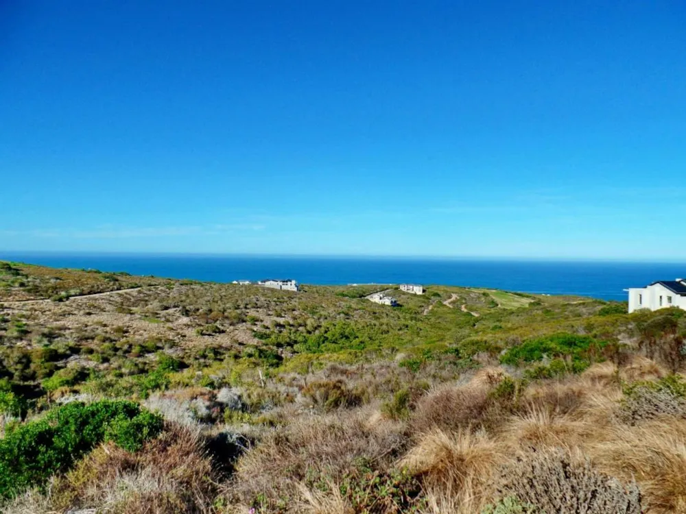 Residential vacant land for sale in Pinnacle Point Golf Estate - 1MB1327028