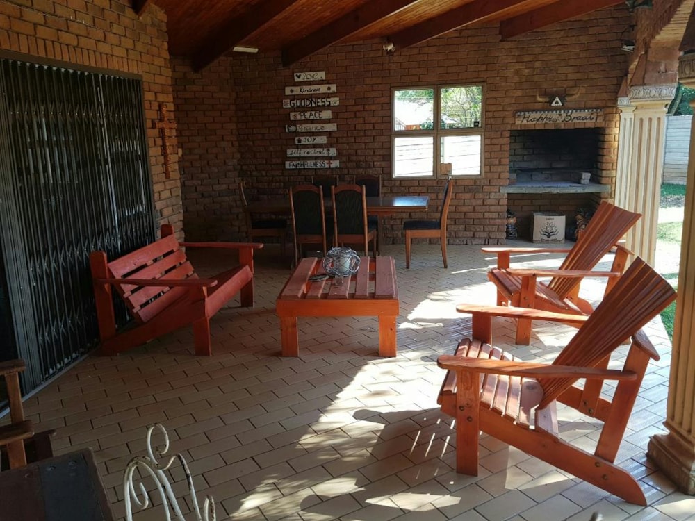 House to rent in Flora Park, Polokwane - 1PS1720319 House to rent in Flora Park, Polokwane - 1PS1720319