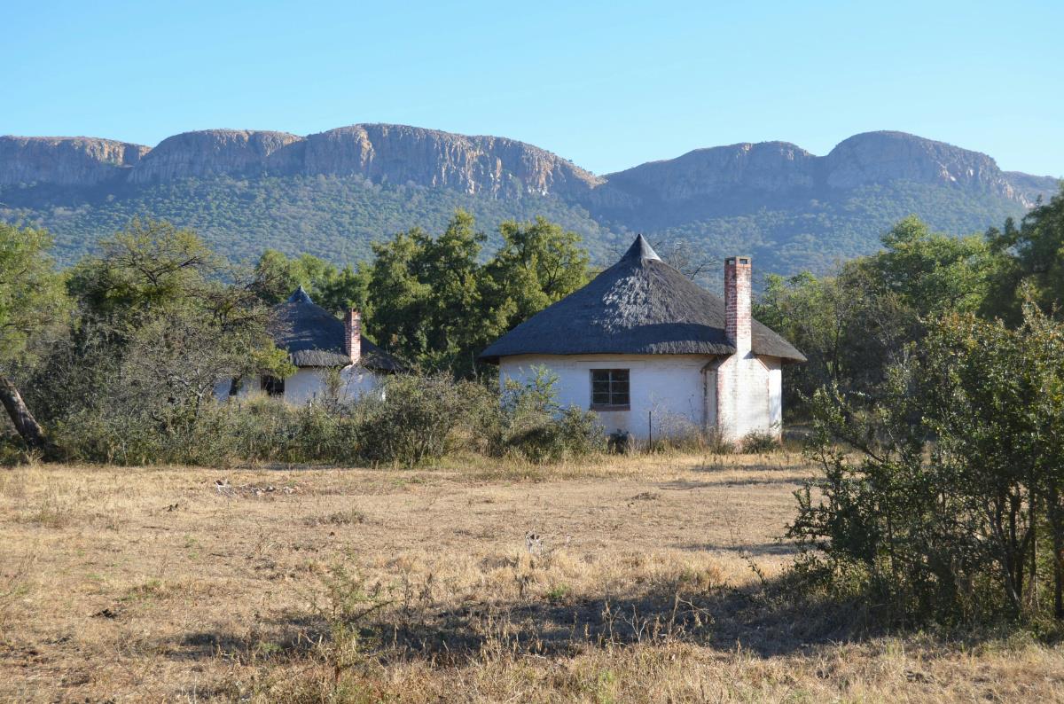 Residential vacant land for sale in Hekpoort - 1HR1326089