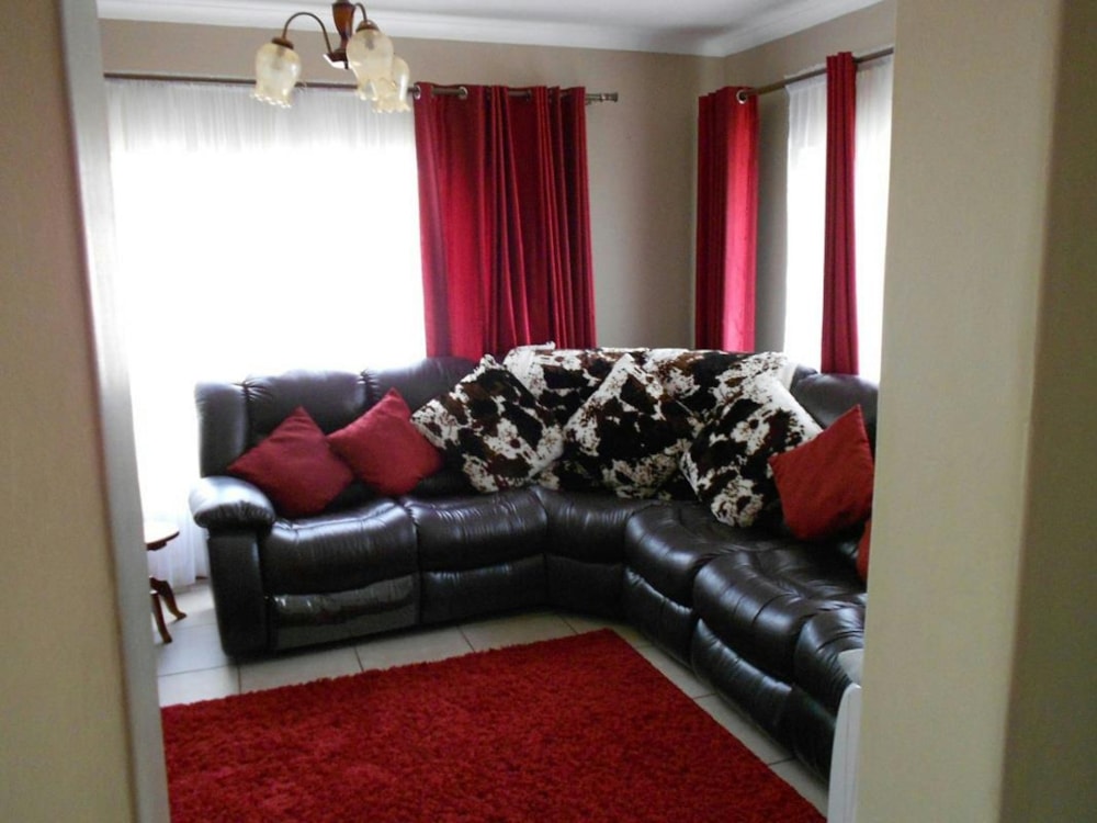 House let in Aviary Hill - 1NW1681681 House let in Aviary Hill - 1NW1681681