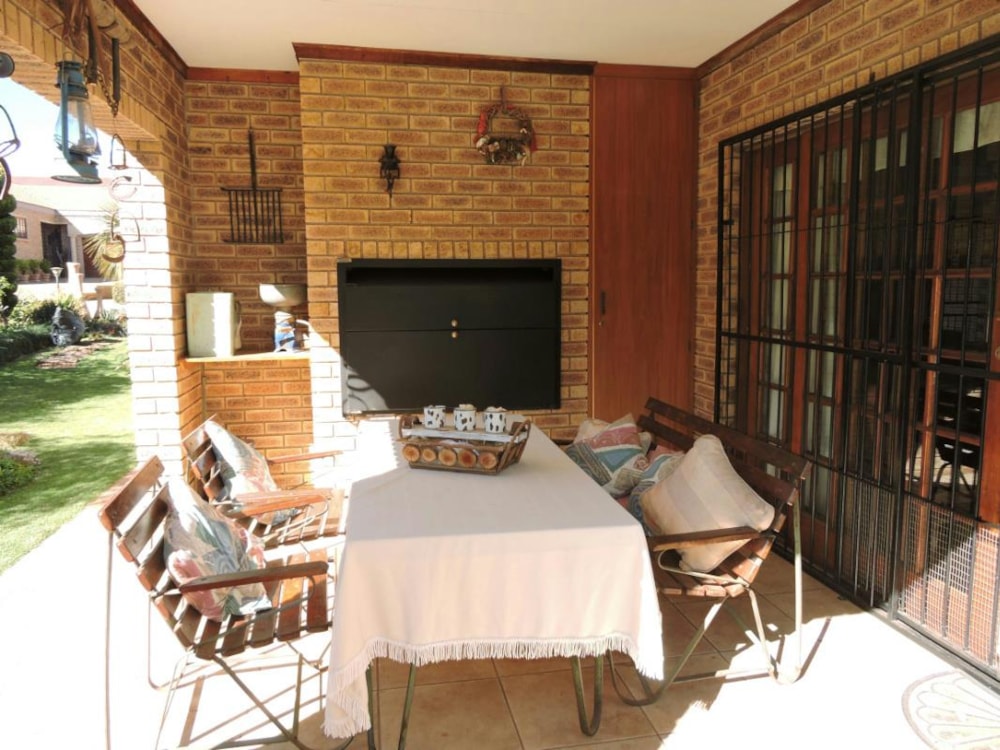 House for sale in Koster - 1RU1331970