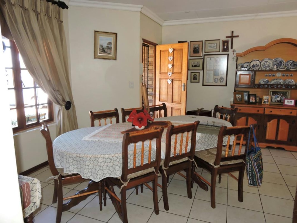 House for sale in Koster - 1RU1331970