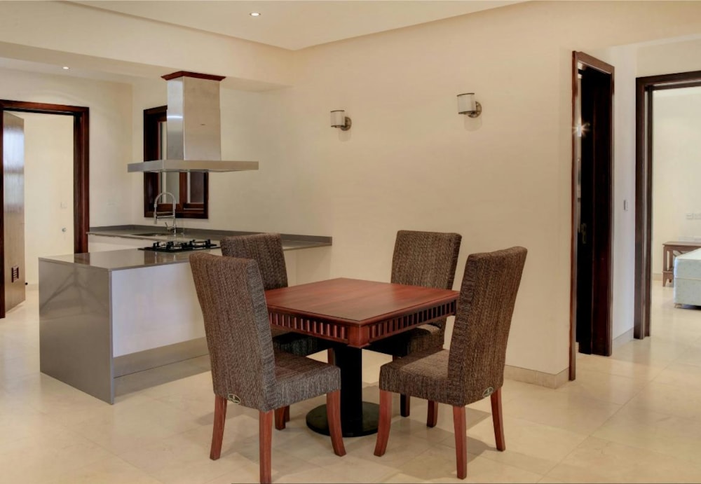 Multi-storey apartment for sale in Kigo, Uganda - UGA1334507 Multi-storey apartment for sale in Kigo, Uganda - UGA1334507