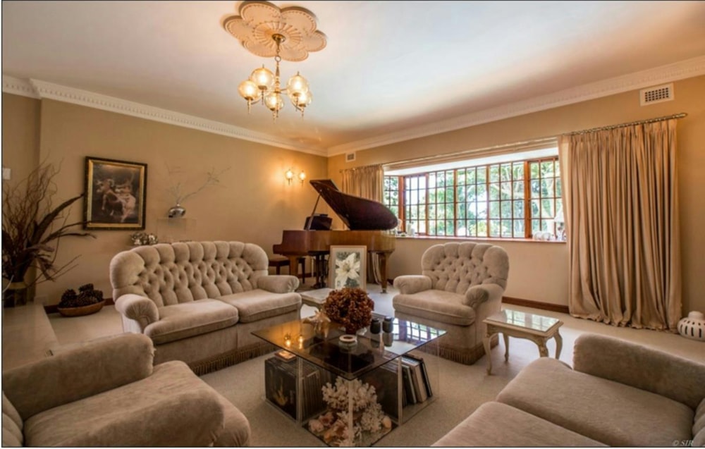 Double-storey house for sale in Durban North - 1ND1333870 Double-storey house for sale in Durban North - 1ND1333870