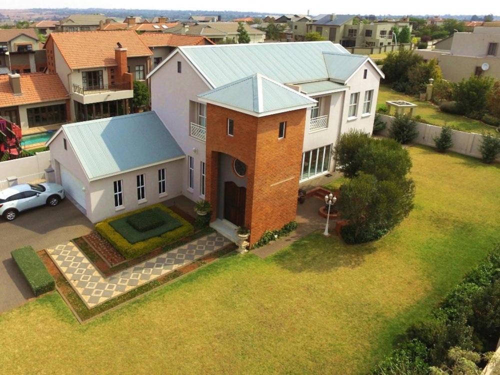 Double-storey house let in Midstream Estate - CNL1417700 Double-storey house let in Midstream Estate - CNL1417700