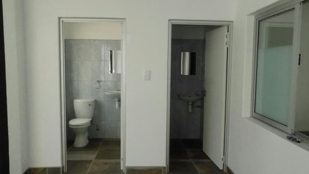 Commercial office to rent in Windhoek Central, Namibia - 3NM1338321 Commercial office to rent in Windhoek Central, Namibia - 3NM1338321