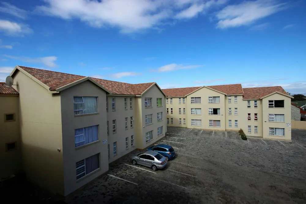 Multi-storey apartment for sale in Oudtshoorn - 1OU1338822