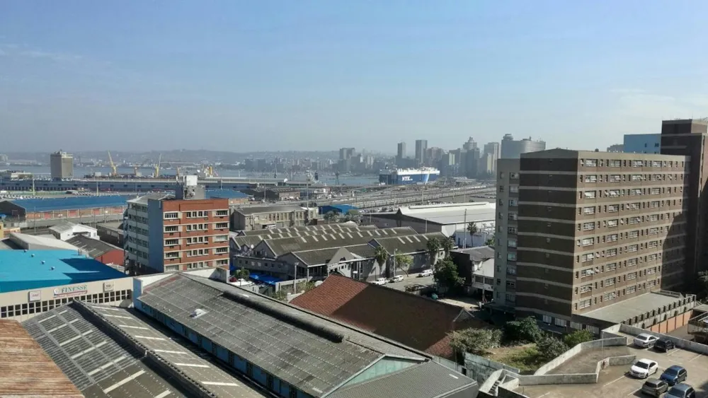 Apartment for sale in South Beach Durban - 1DA1636758 Apartment for sale in South Beach Durban - 1DA1636758