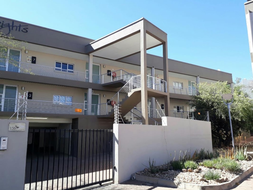 Apartment for sale in Windhoek, Namibia - 3NM1344564