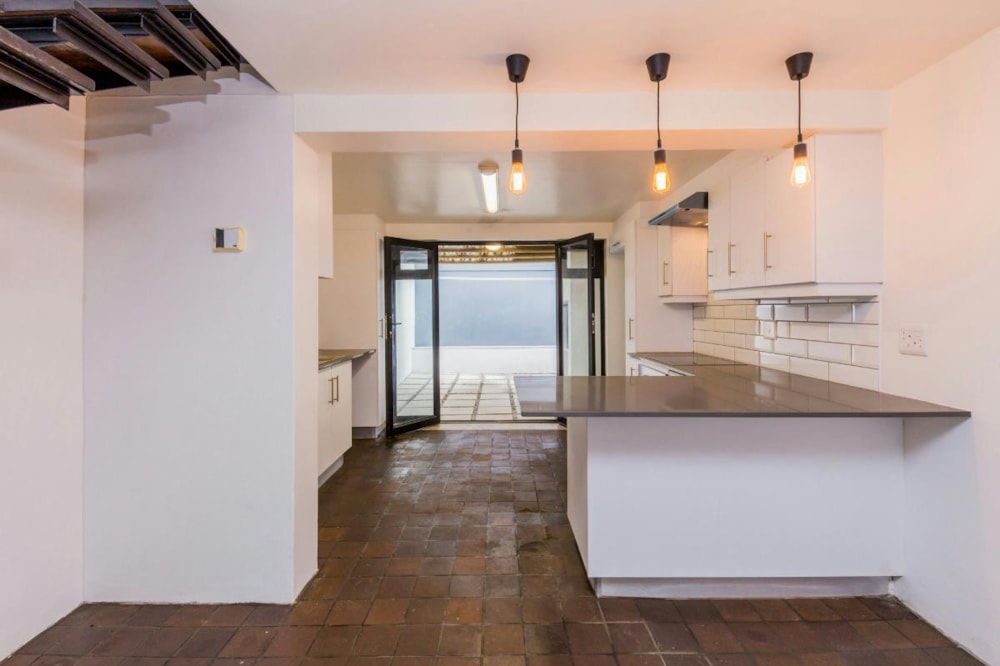 Townhouse to rent in Paarl - TKL1753518 Townhouse to rent in Paarl - TKL1753518
