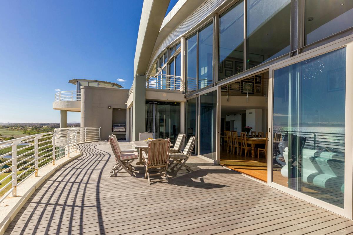 Penthouse apartment for sale in Strand North - SW1467888